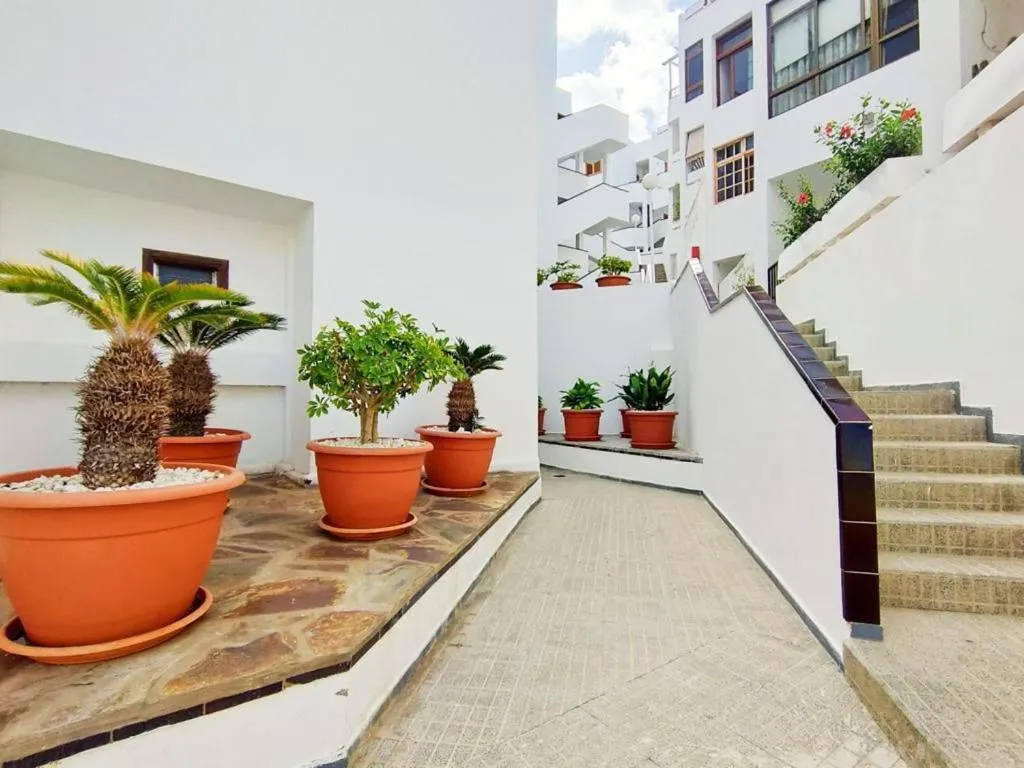 Image 2 of Los Cristianos Aqua Viva