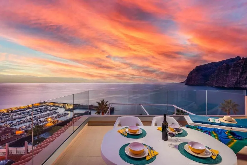 Image of Los Gigantes Paradise
