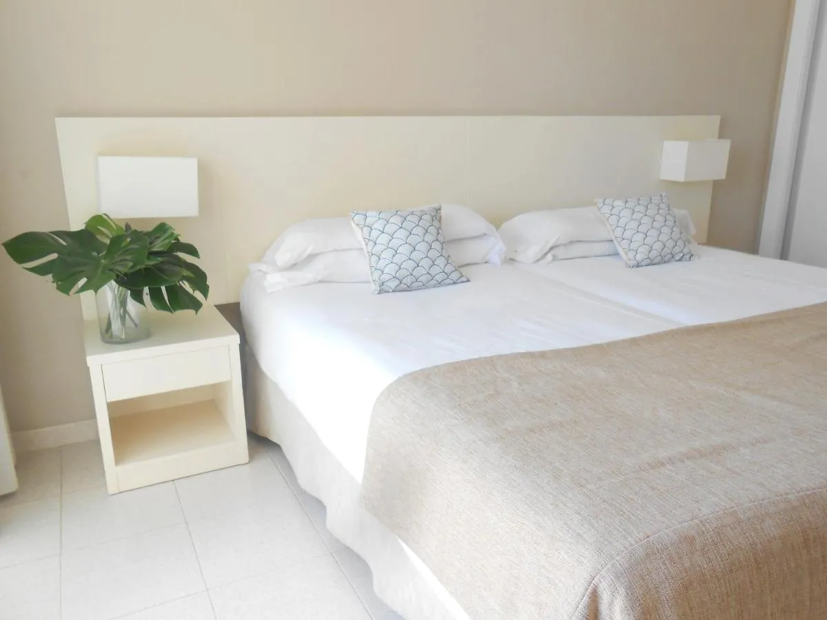 Image 4 of Los Olivos Beach Resort
