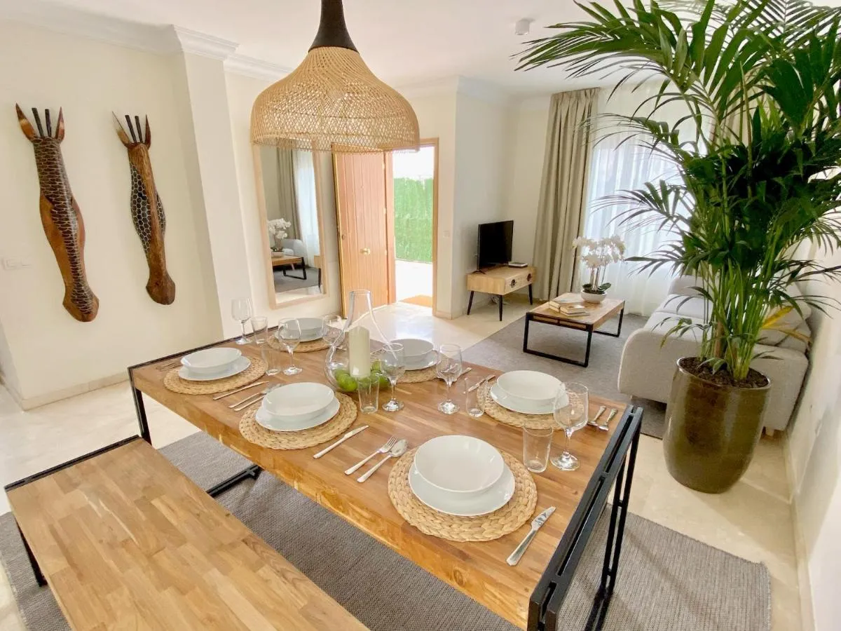 Image 4 of Luxury Villa San Borondón with private heated pool by Vallecid