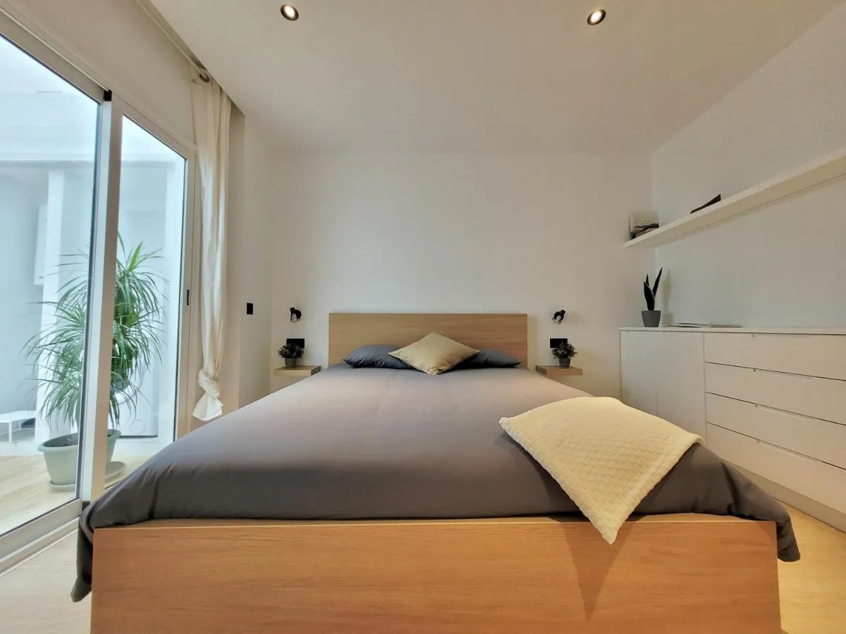 Image 3 of Meraki Home