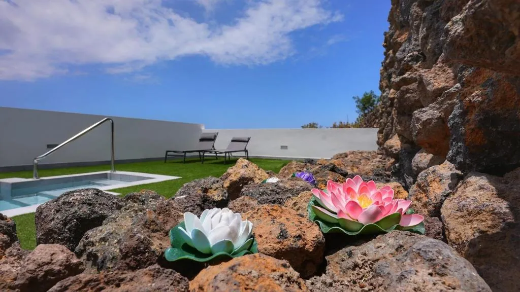 Image of Mireya home