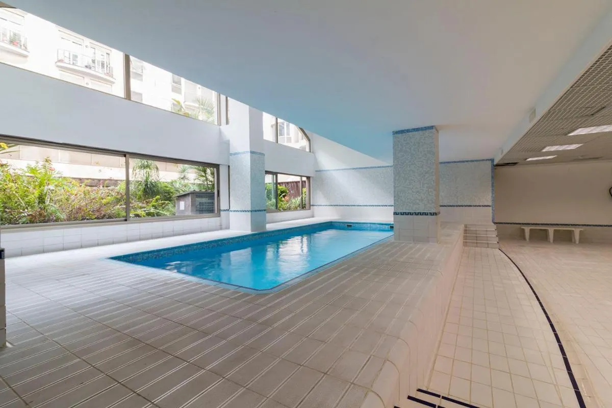 Image 3 of NEW VIP piscina y gimnasio