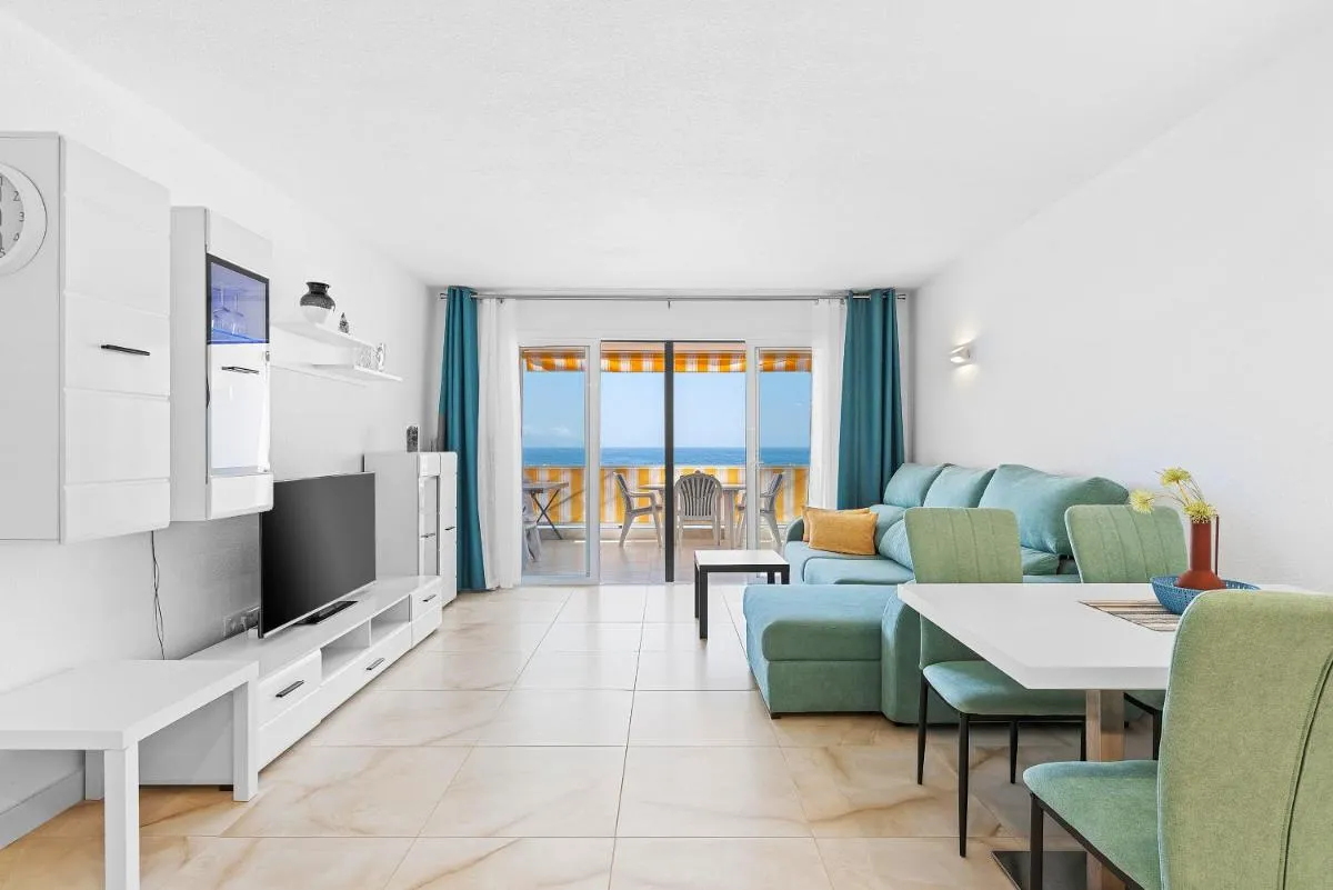 Image 1 of Neptuno Ocean View, Beach line with Pool