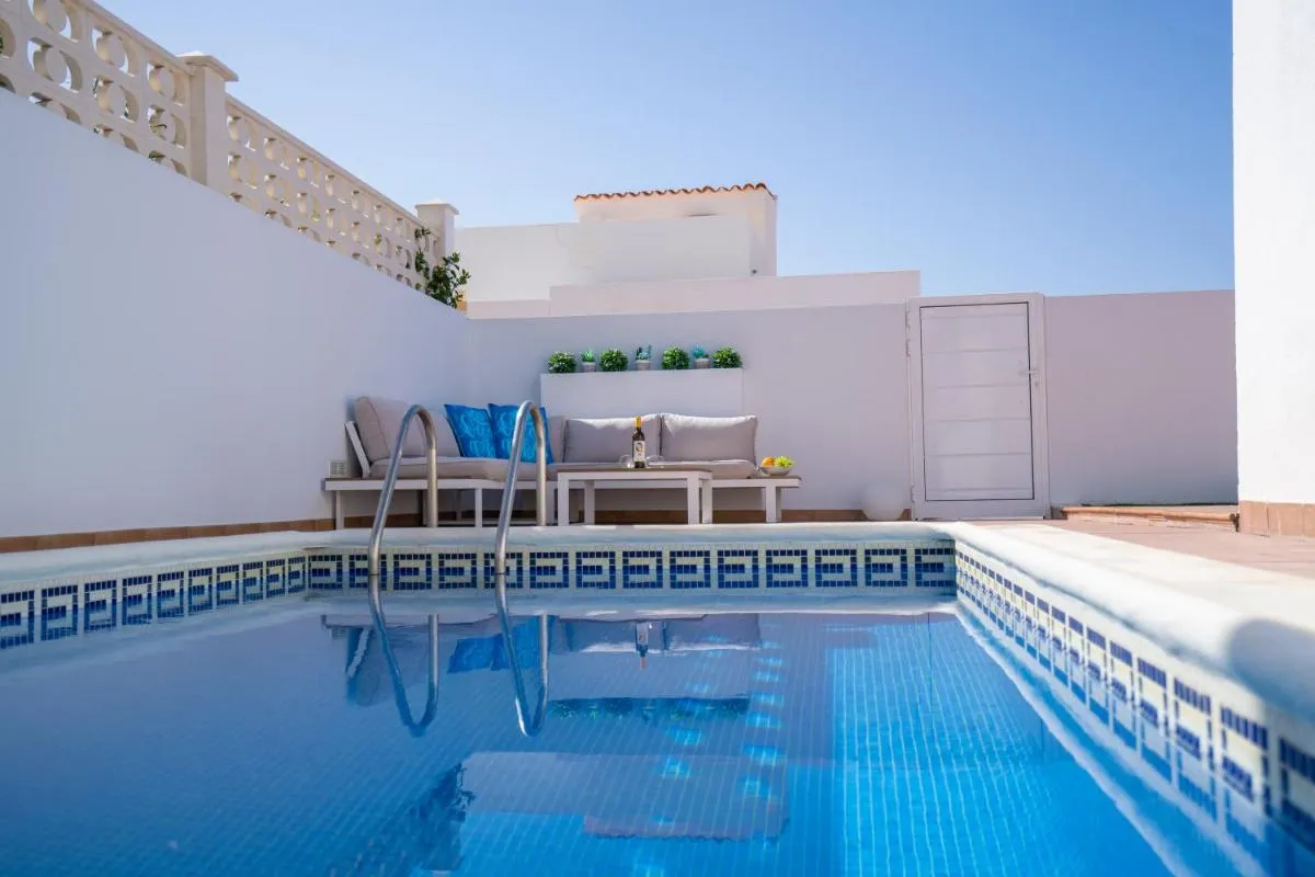 Image 3 of Ocean Vibes with sea view and private heated pool