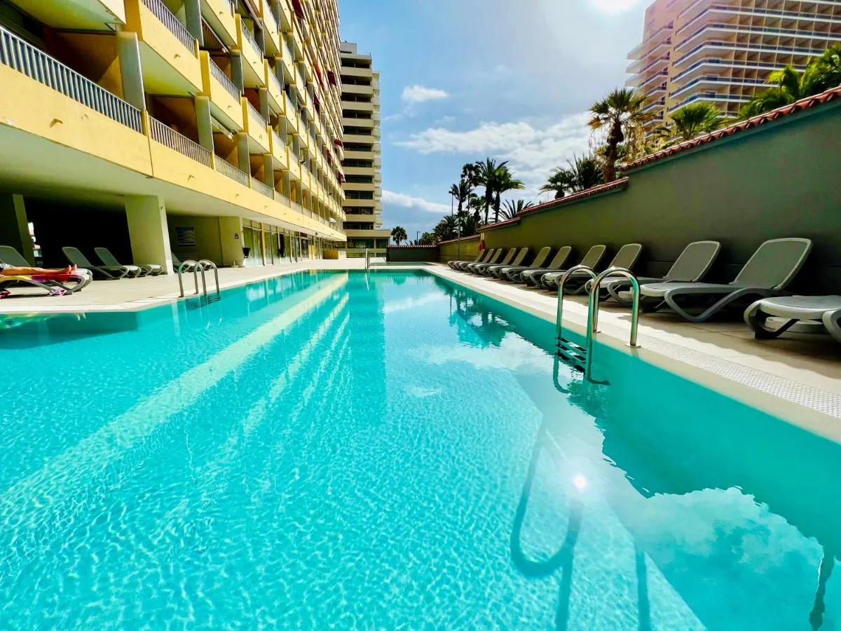 Image 2 of Palm Avenue – Adults Only –