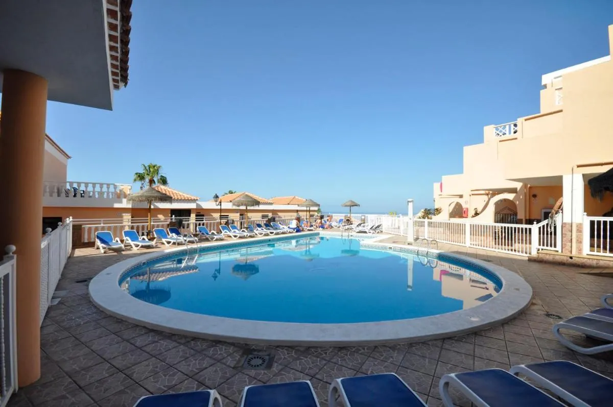 Image 3 of Paradise Court Las Americas WiFi piscina 27