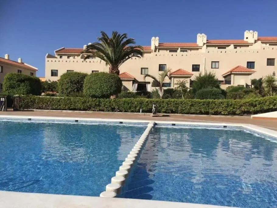 Image of Pool House Mencey