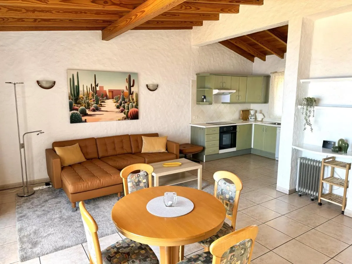 Image 4 of Residencial Rolando