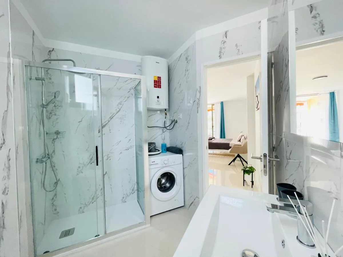 Image 1 of Royal View Apartment – Los Cristianos