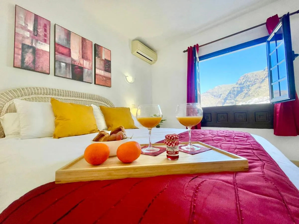 Image 5 of Seaview Townhouse in Puerto Santiago & Los Gigantes