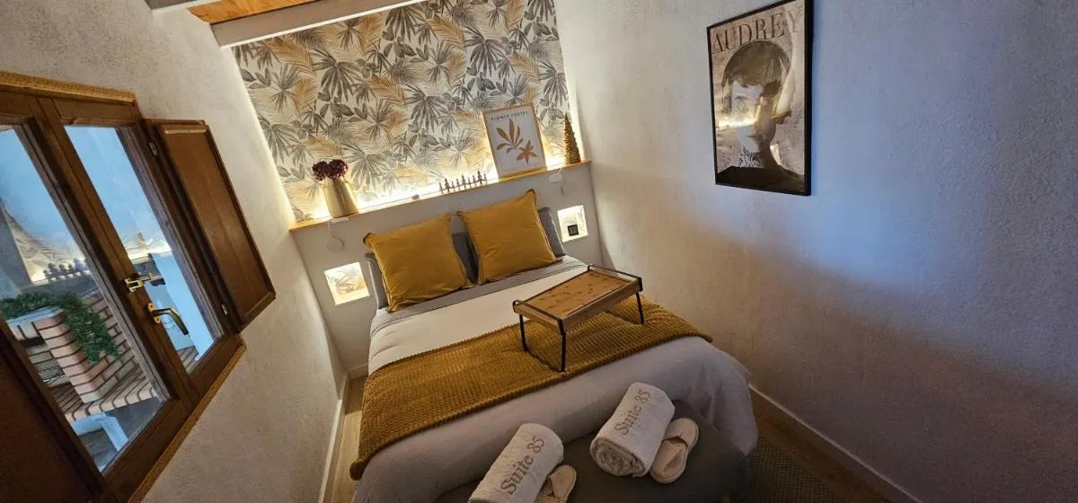 Image 1 of Suite 85, Villa Boutique privada con piscina