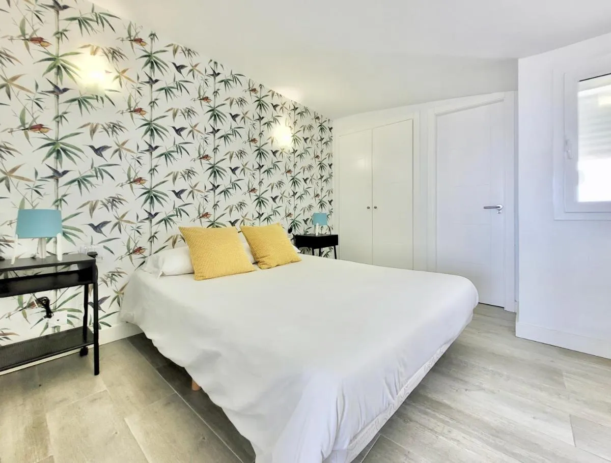 Image 3 of Summer Breeze Penthouse