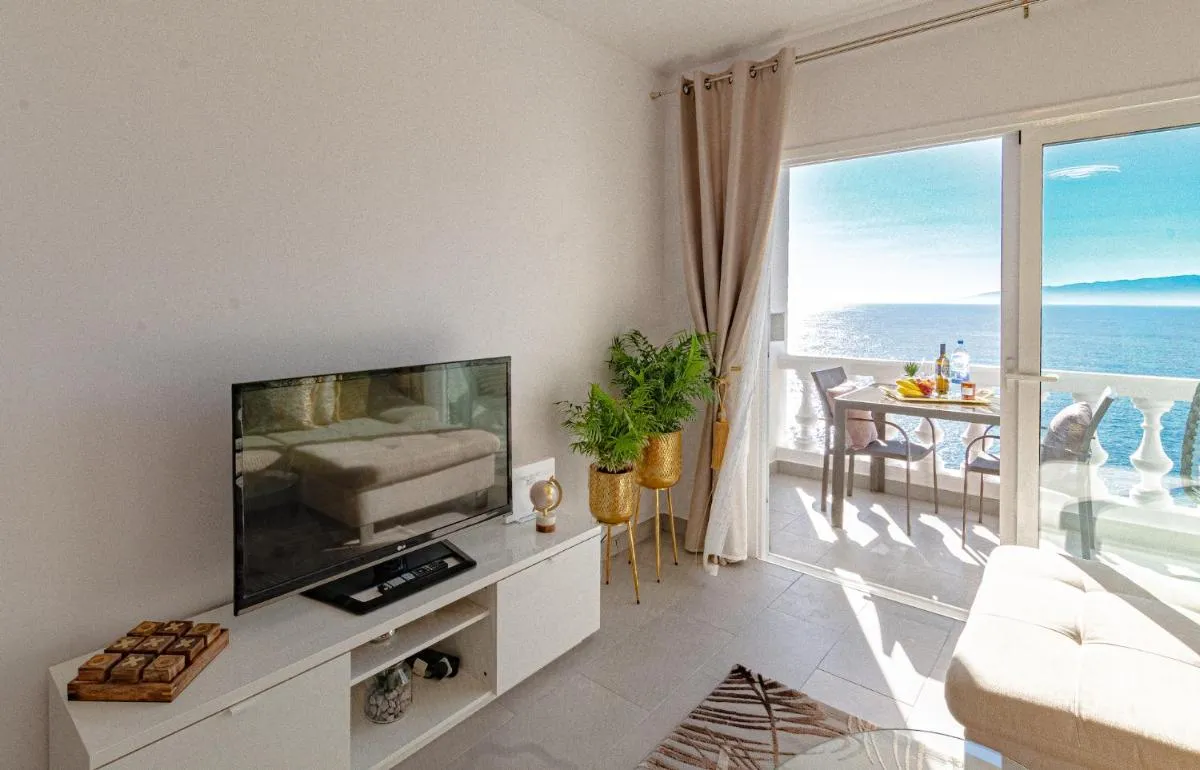 Image 4 of Sunset Bay Apt By Dream Homes Tenerife