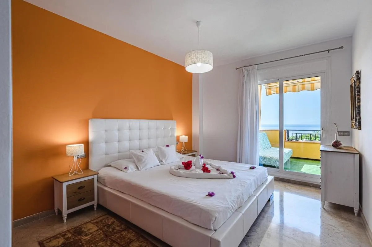 Image 1 of Tenerife Dream 004