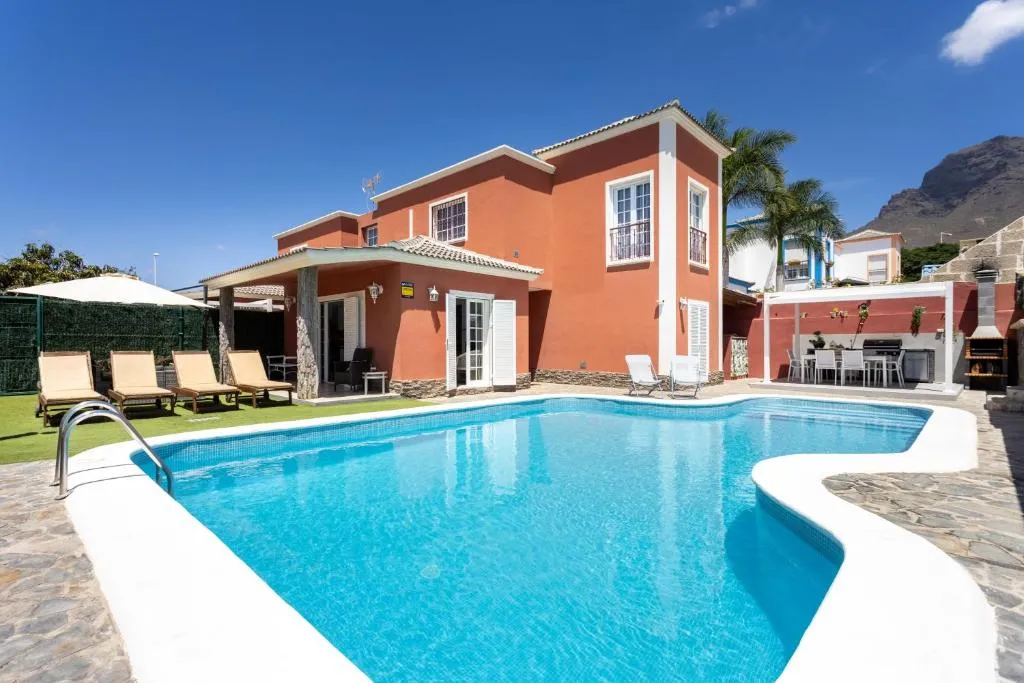Image of Villa Chloe Costa Adeje Tenerifesummervillas GIANT PRIVATE POOL 11 METERS LONG