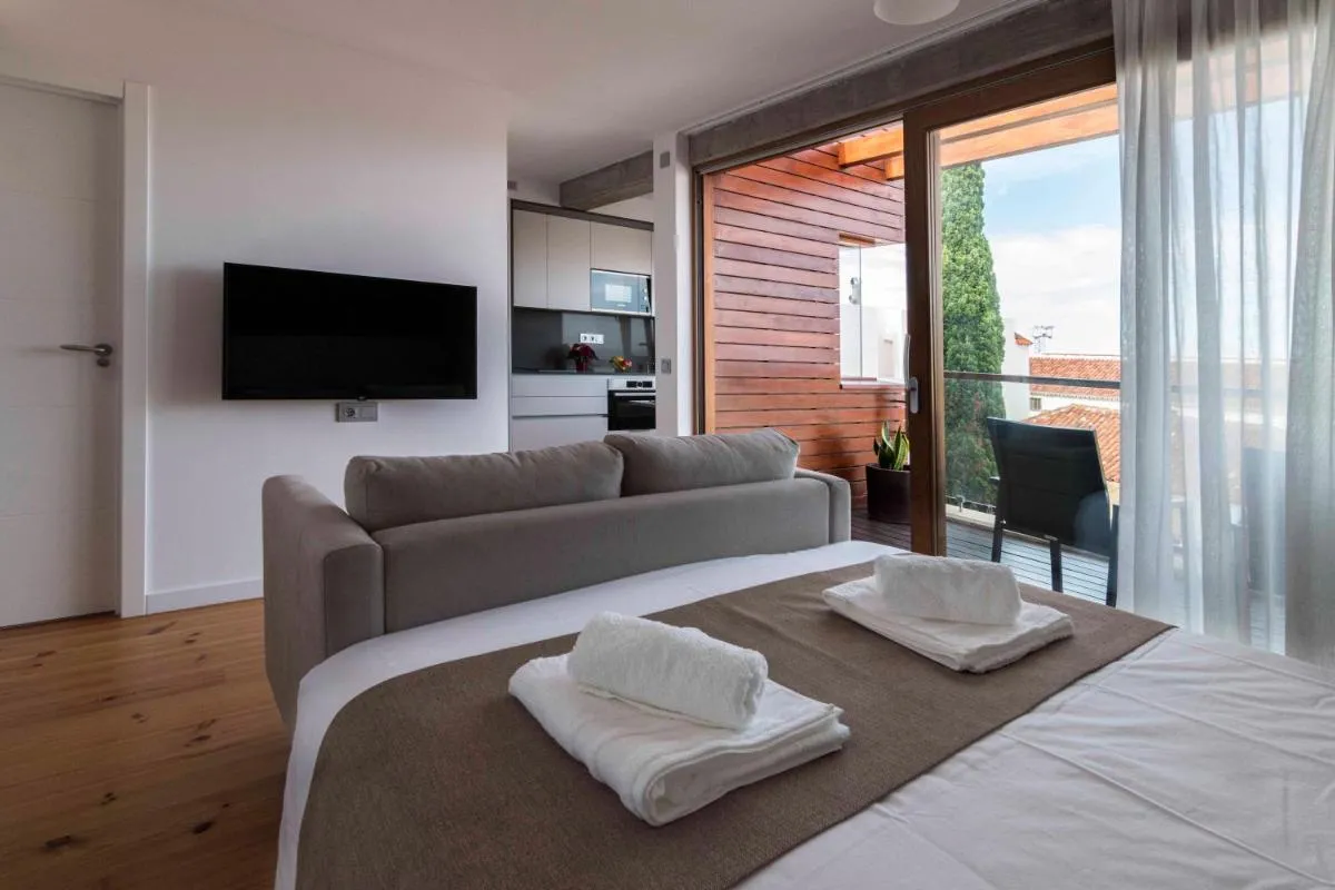 Image 4 of Vivienda El Ciprés. Terraza con espectaculares vistas al Mar.