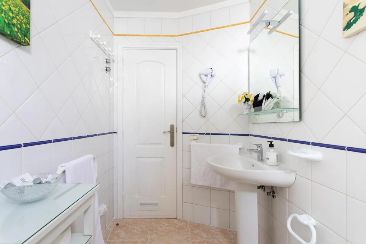 Image 2 of Vivienda Vacacional La Laguna Deluxe 6