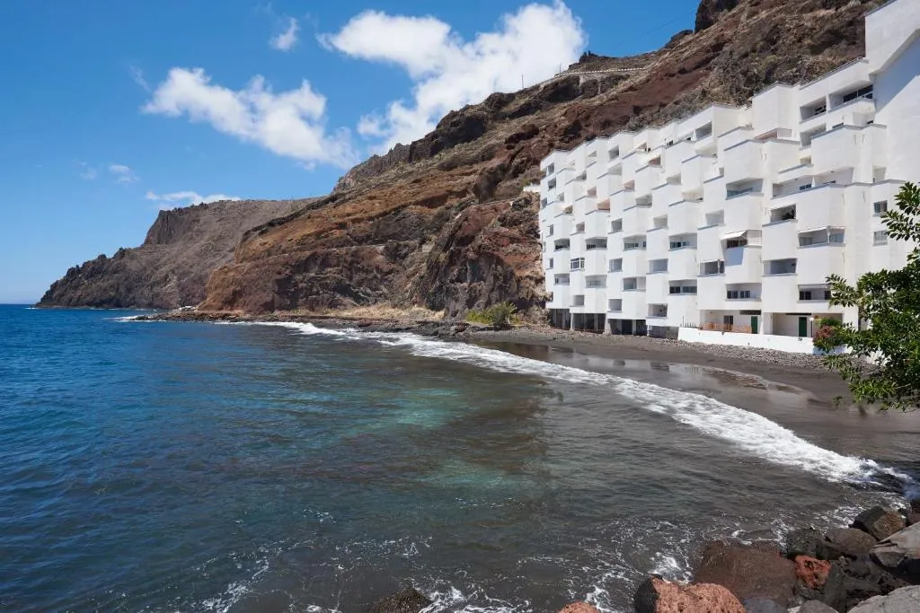 Image of WONDERFUL Beach Apartment in Paradise
