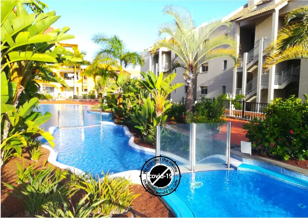 Image of Well refined apartment – stunning pool