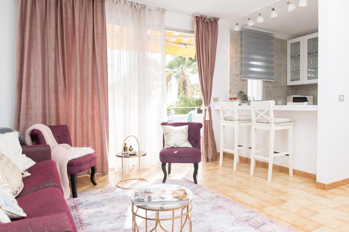 Image 4 of Adults Only Sunny Quiet Apartment in Center of Las Americas