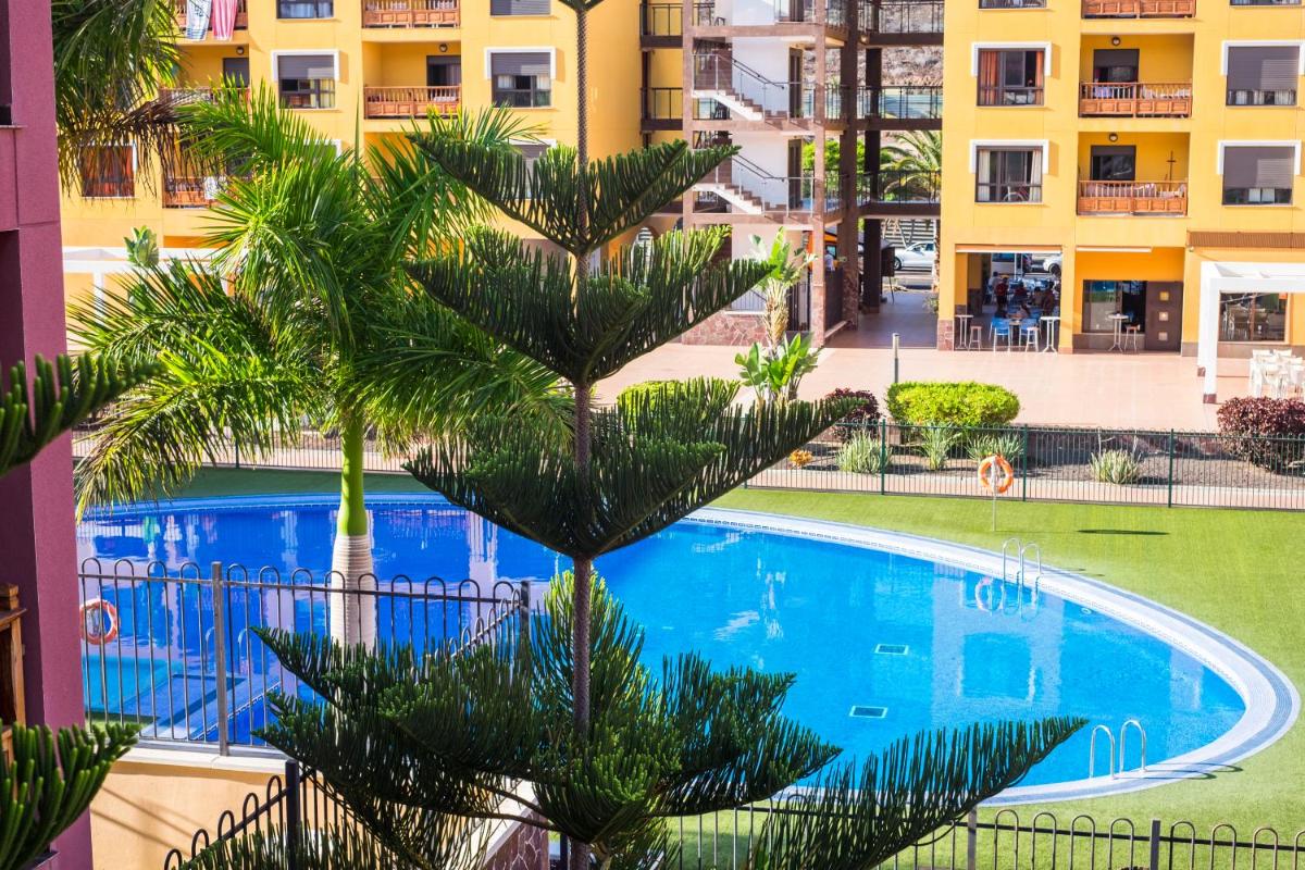 Image 2 of Apt in Palm-Mar Arona