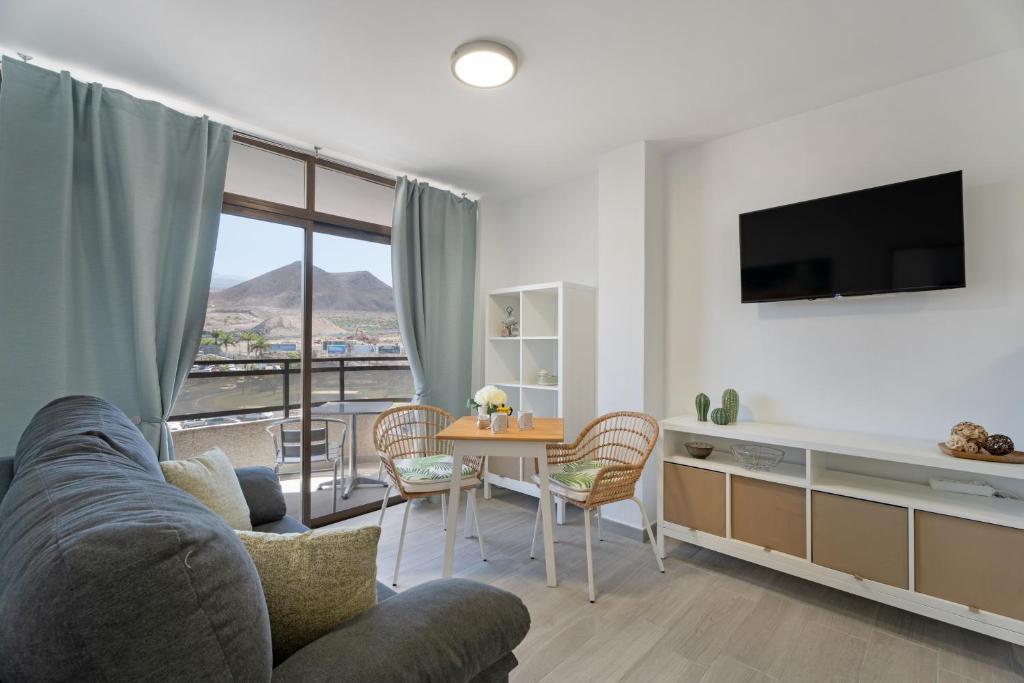 Image of Apto Shasha Los Cristianos By Paramount Holidays
