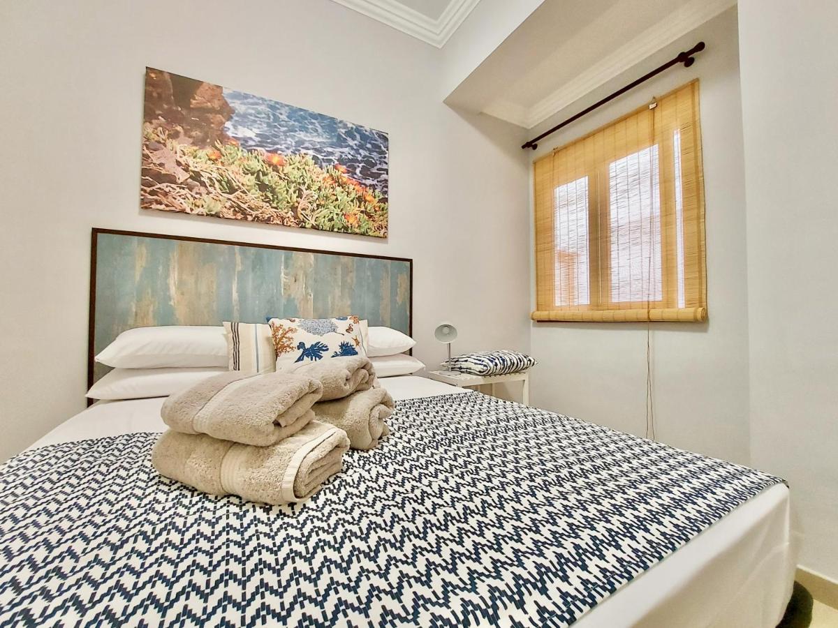 Image 4 of Aromas Suites Apartments