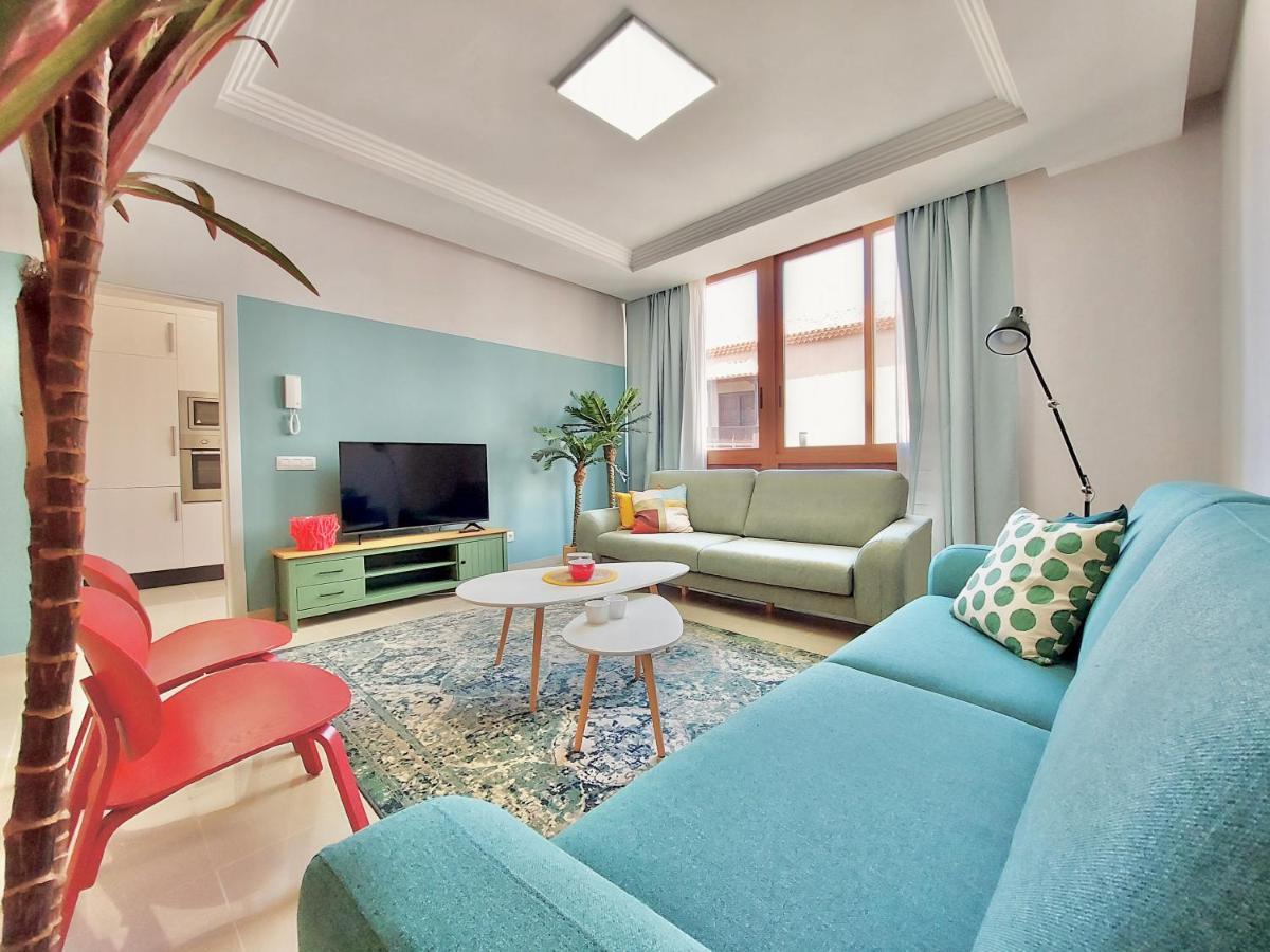 Image 3 of Aromas Suites Apartments