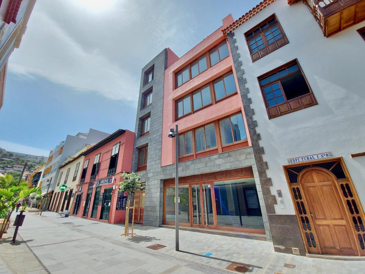 Image 2 of Aromas Suites Apartments