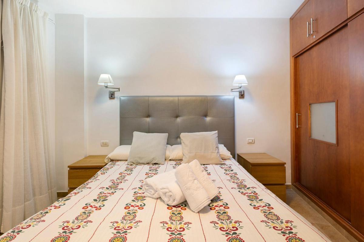 Image 1 of Beautiful Arenas Negras By Paramount Holidays