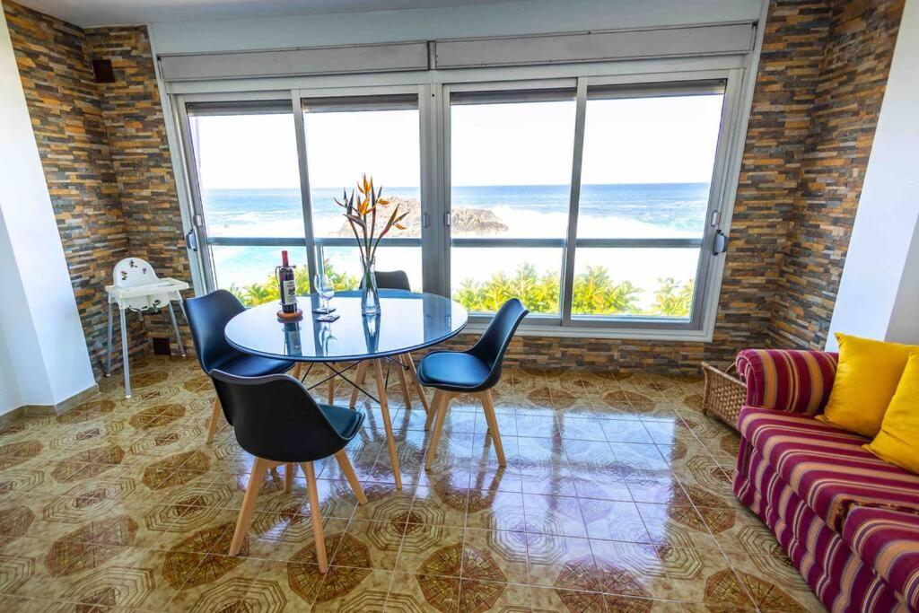 Image 3 of Frontline Penthouse – Prixmar – by VV Canary Ocean Homes