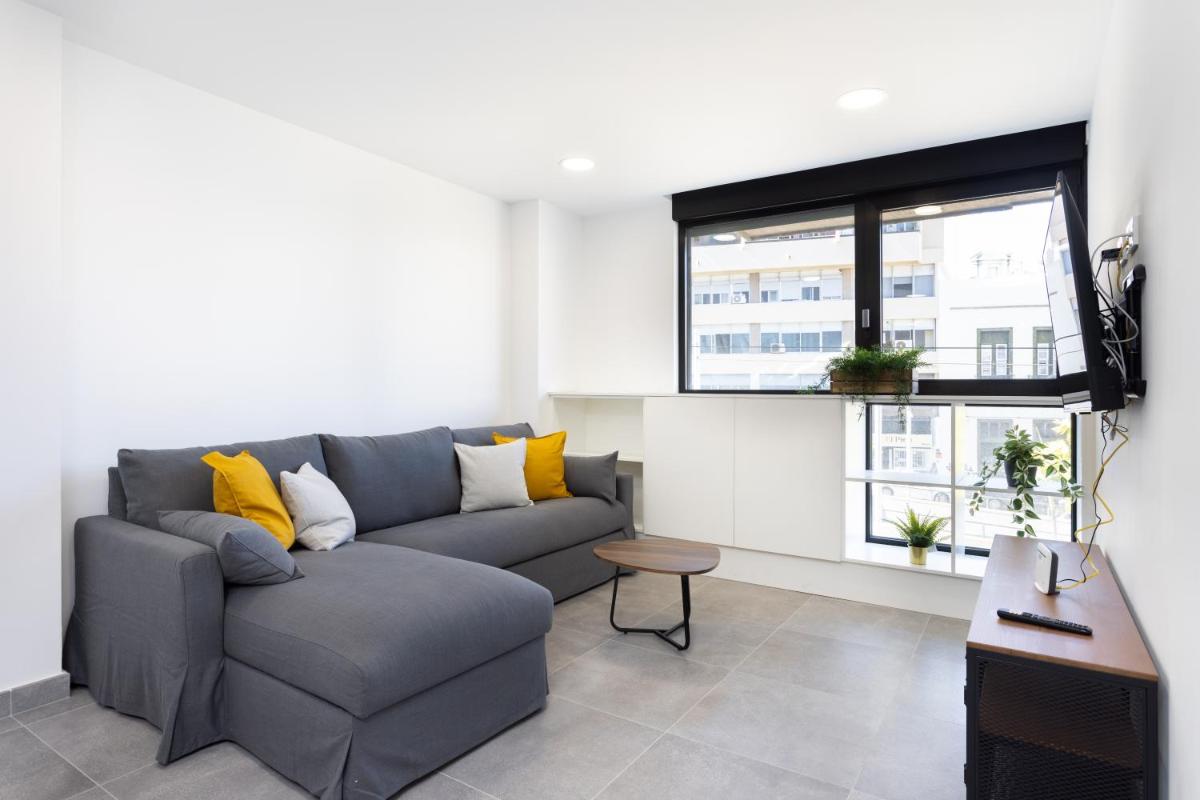 Image 5 of Home2Book Design & Spacious Apartment City Center
