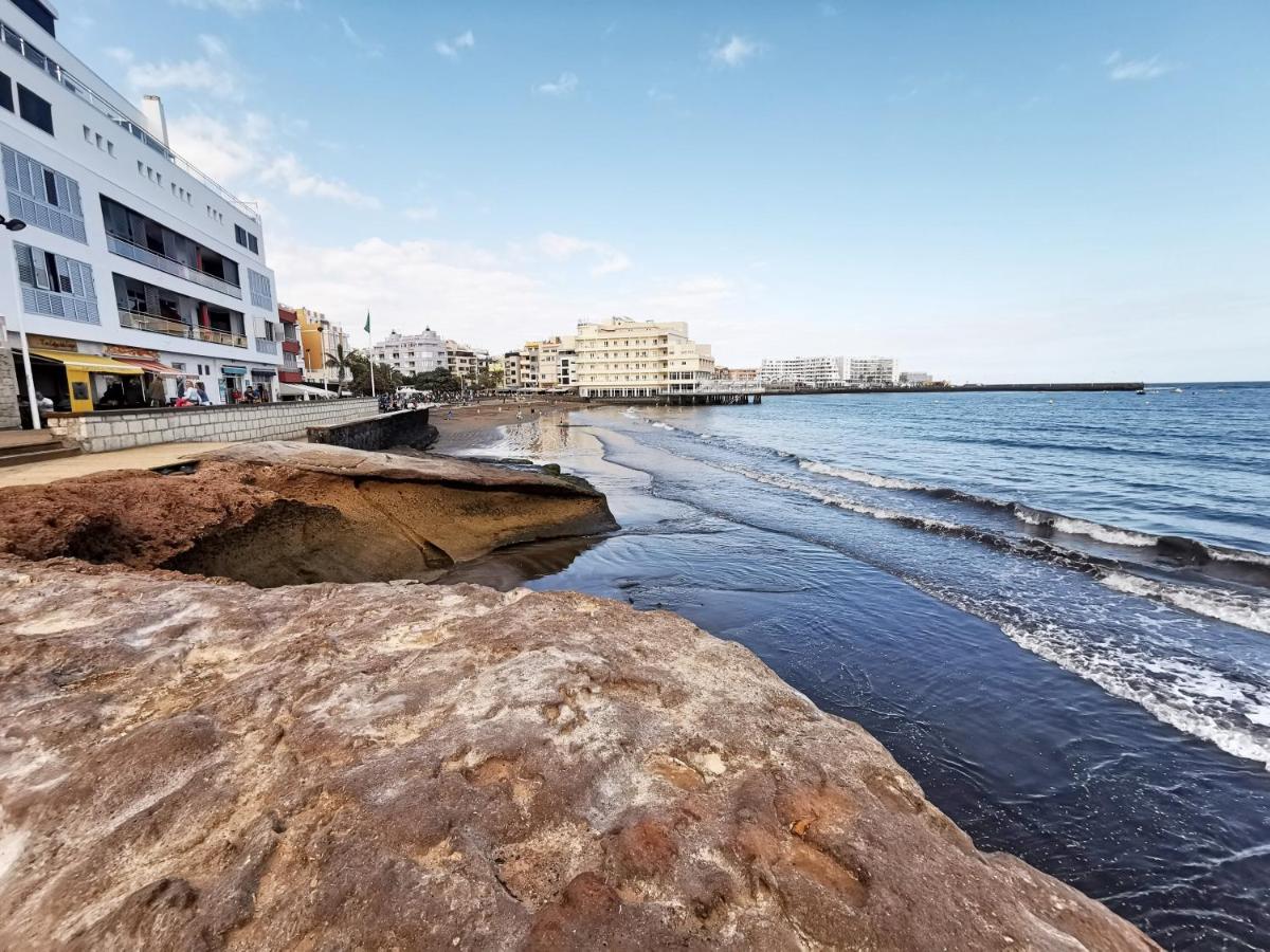 Image 5 of Home2Book Sea Front Duplex El Médano