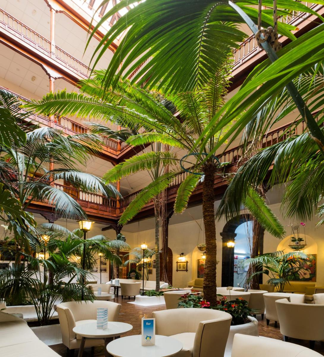 Image 3 of Hotel Monopol