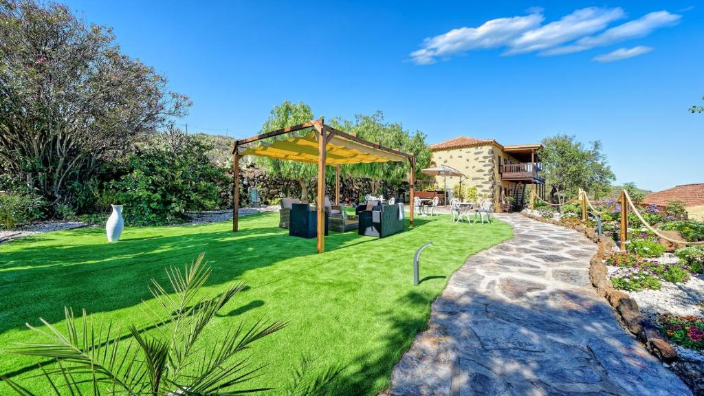 Image of Hotel Rural La Correa del Almendro & Bubble Experience – Adults Only