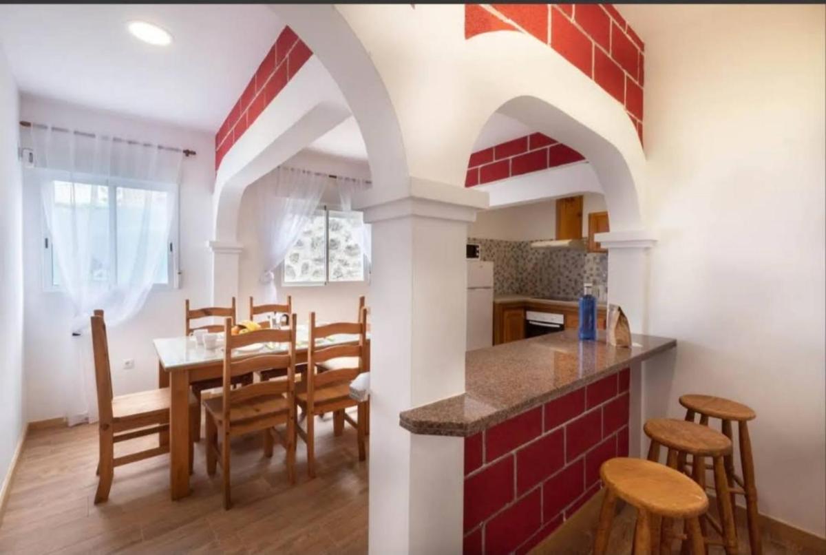 Image 2 of Karin House