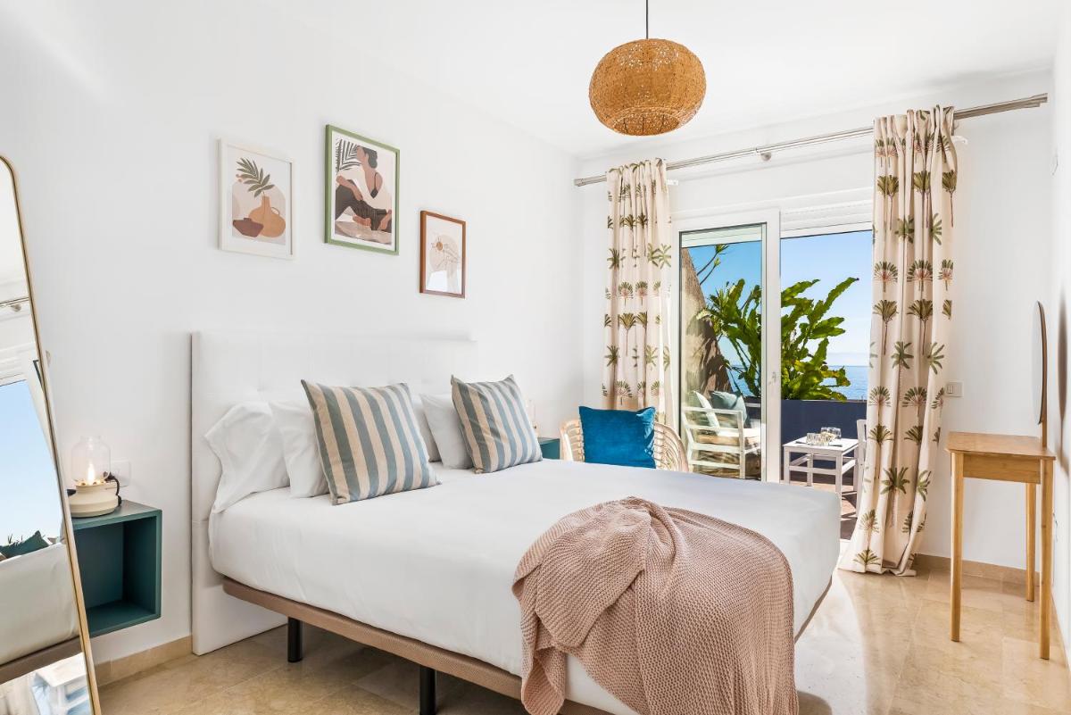 Image 1 of La Nea Beach Apartment