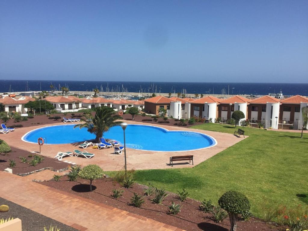 Image of Marina Golf Apartments