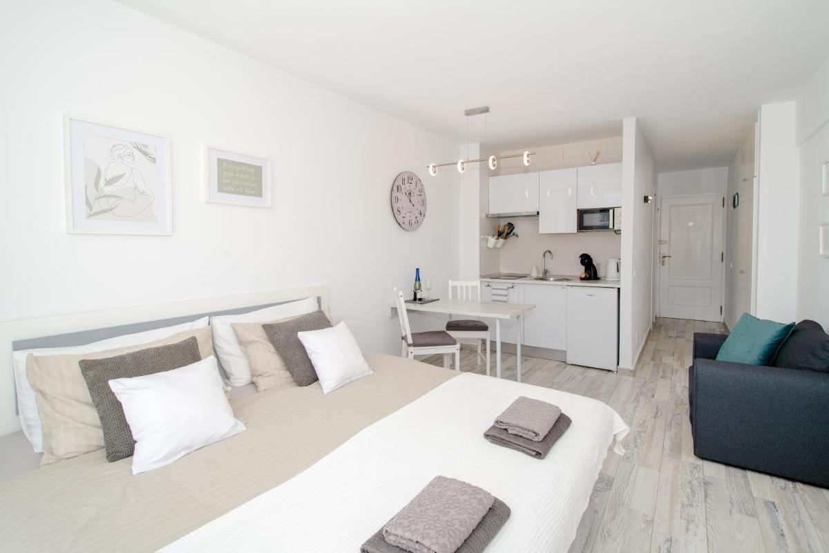 Image 4 of Modern Ponderosa, Las Americas