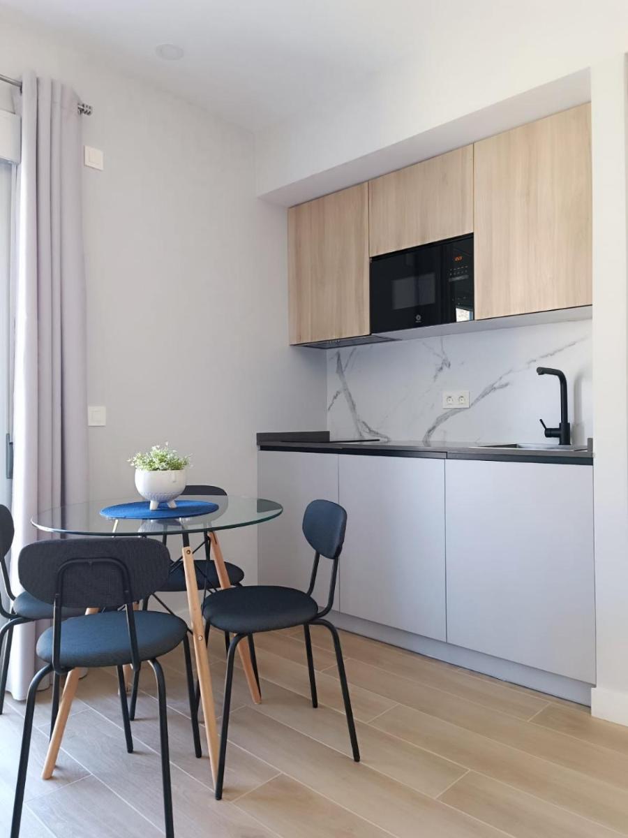 Image 4 of RAMBLA DREAMS Nuevo apartamento céntrico y 1GB