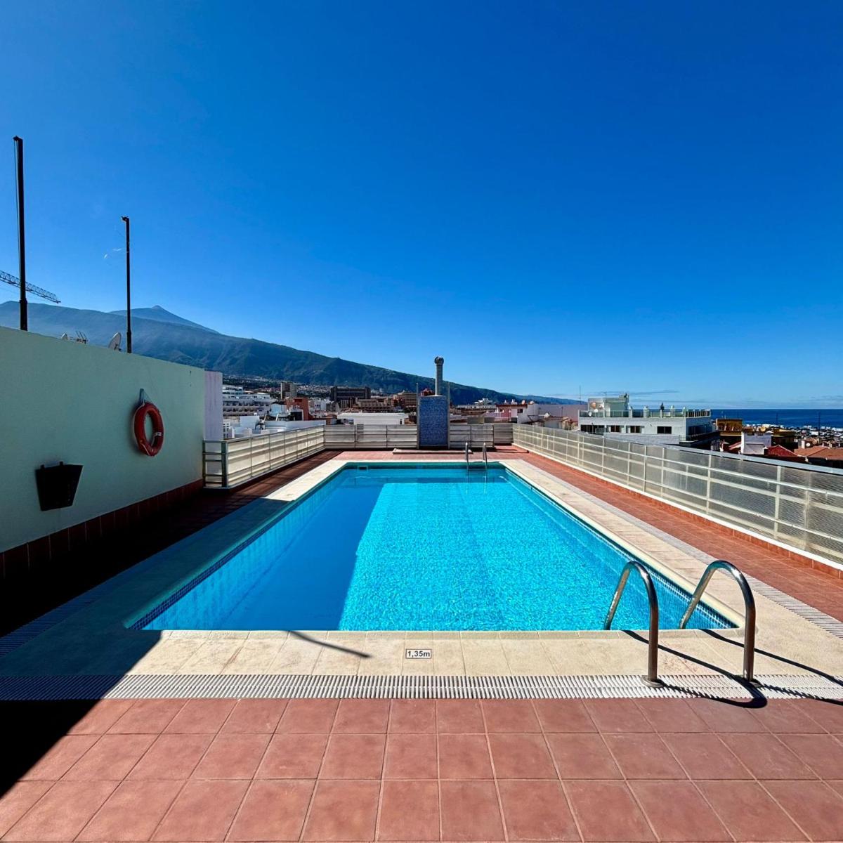 Image 6 of Sea&Pool Central Studio