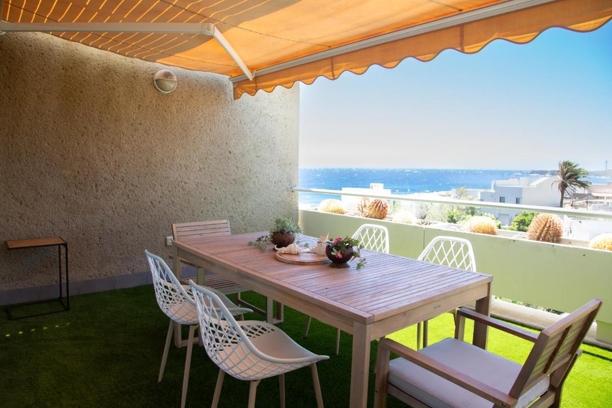 Image 2 of Sea View apartment 2B
