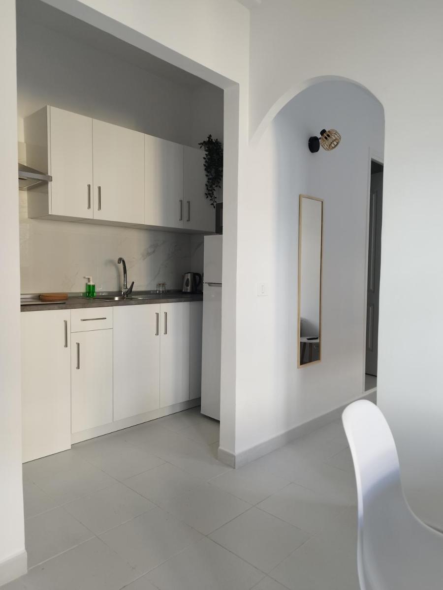 Image 4 of Studio La Hoya 28