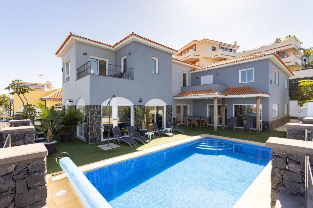 Image of Villa Syrah