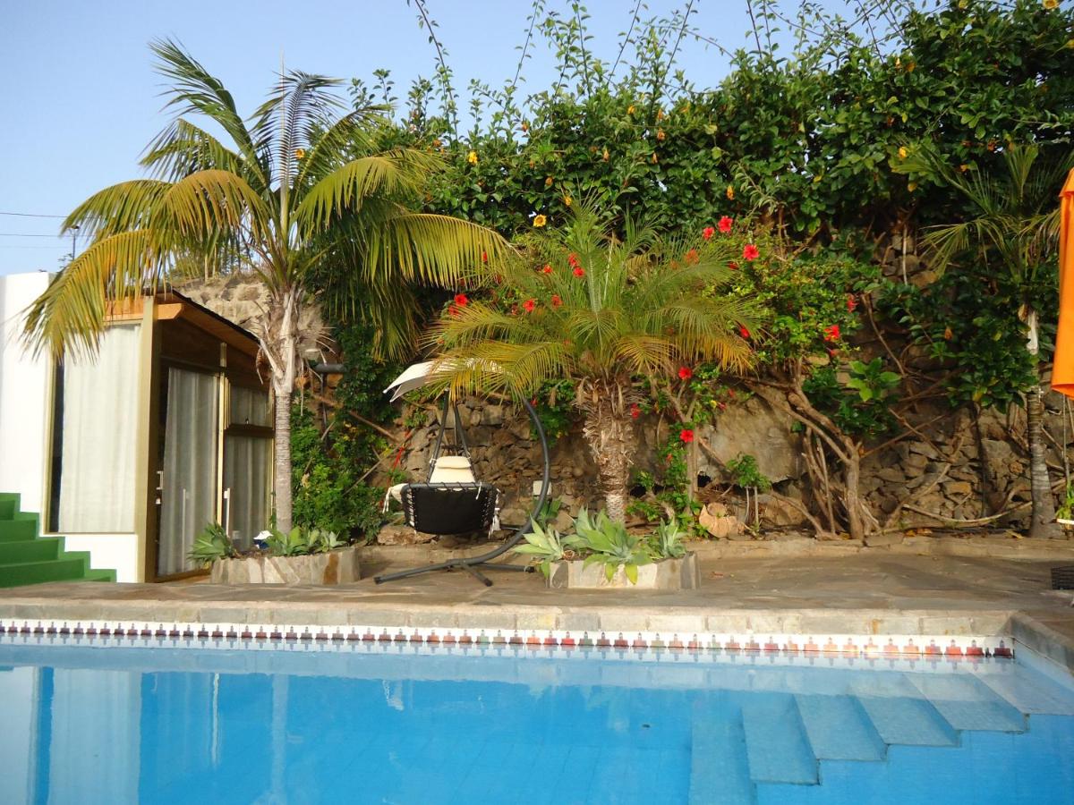 Image 3 of Willkommen im Paradies – Welcome in Paradise – Bienvenidos al paraíso