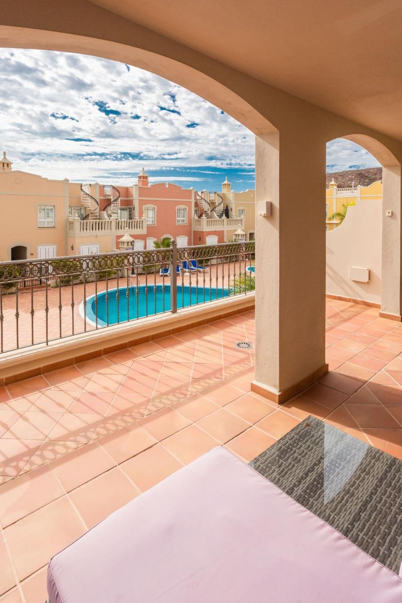 Image 3 of luxury duplex apartment with beautiful sea views